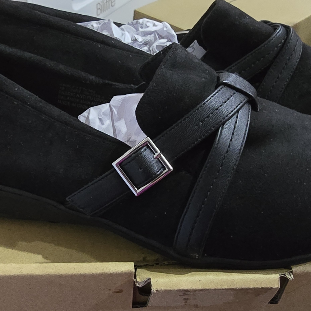 Elegant Black Women's Shoes